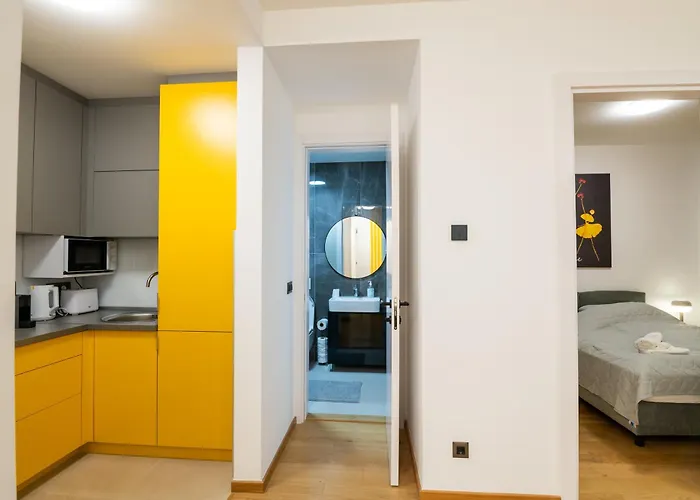 Center - The Port With Terrace & Garage Belgrad